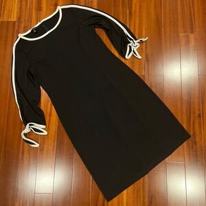 TALBOTS Black White Trim Shift Dress Long Sleeve Tie Cuff Classic Stretch Size M